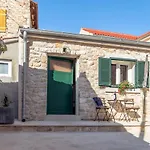 Small Stone House Luka