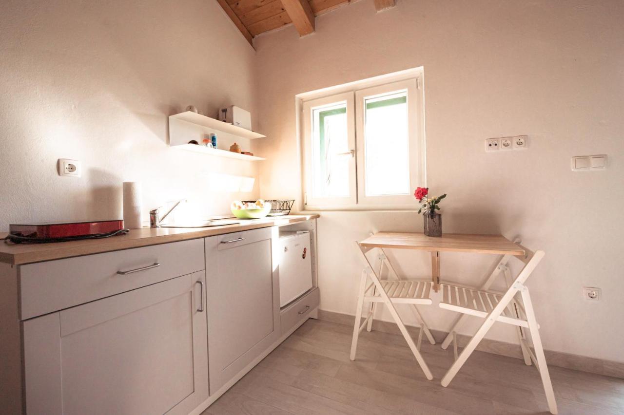 Apartment Small Stone House Luka Zadar